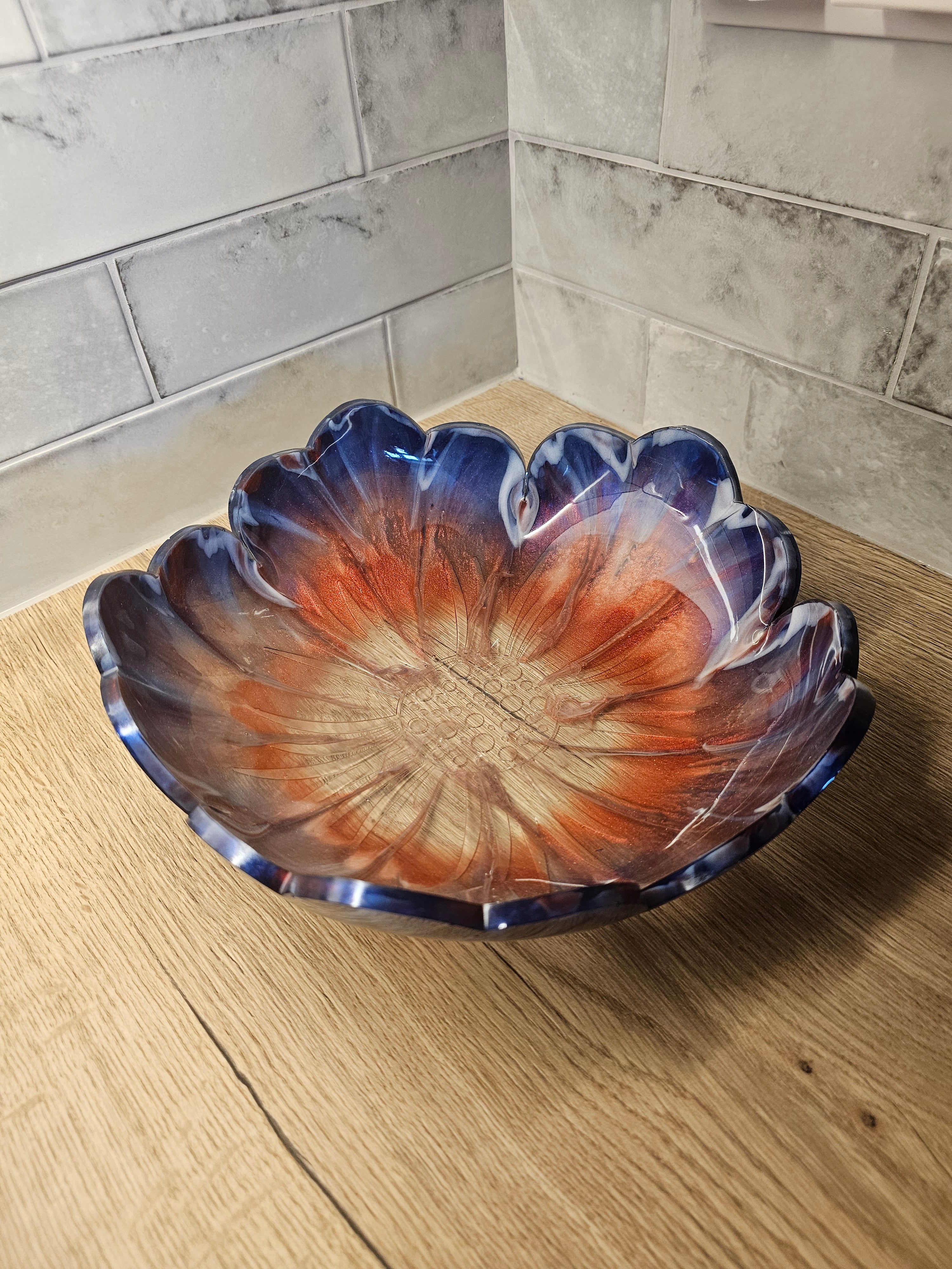 Large Bowl 11